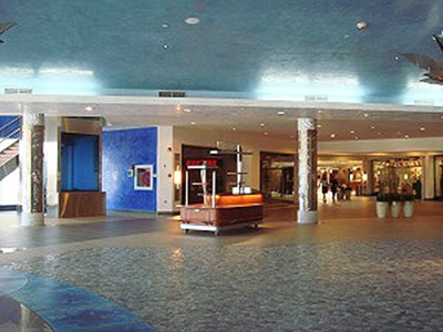 Lowlands Mall